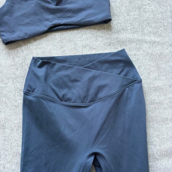 CSB Blue Workout Set - Picture 3 of 6